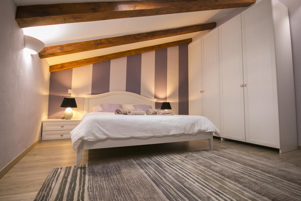 Apartmens Melisa ヴルサル エクステリア 写真