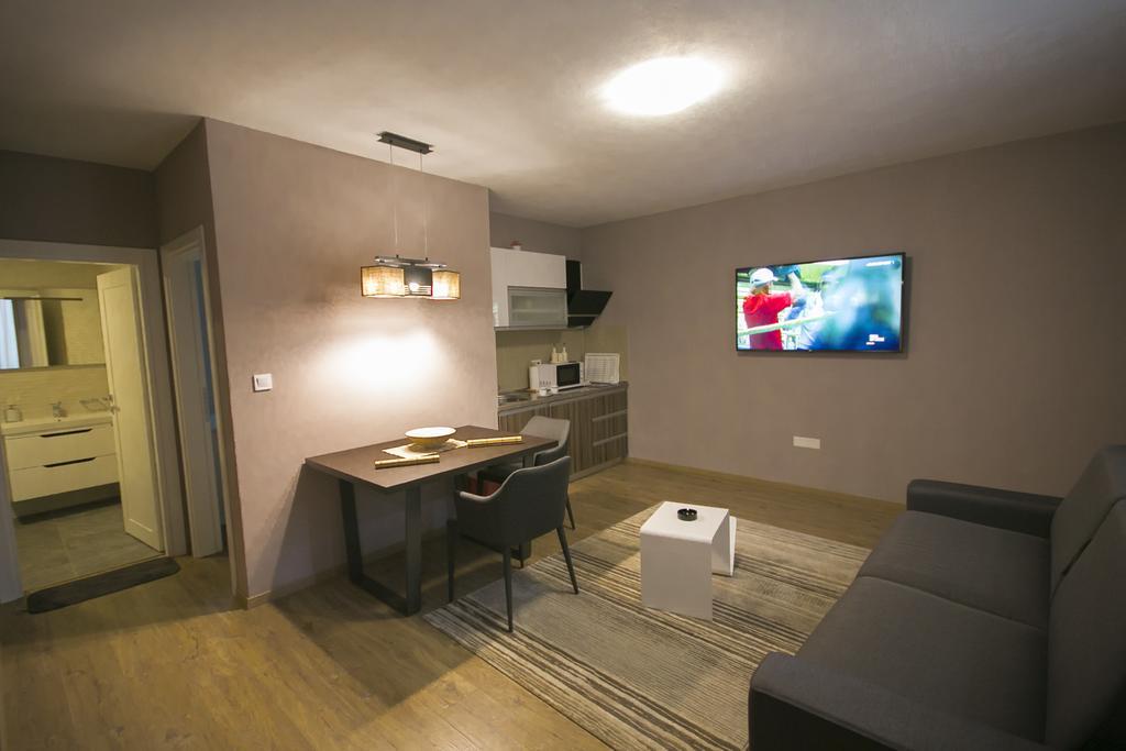 Apartmens Melisa ヴルサル エクステリア 写真