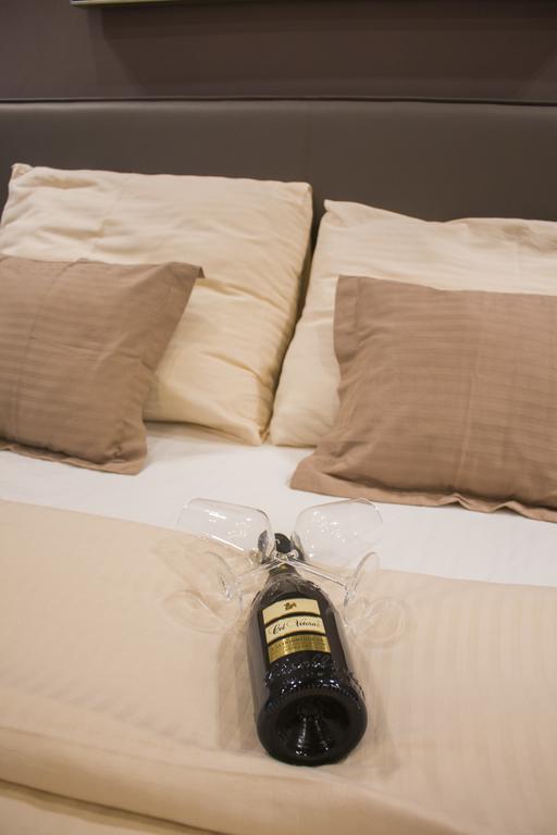 Apartmens Melisa ヴルサル エクステリア 写真
